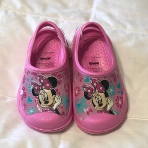Minnie slip on toddler shoes